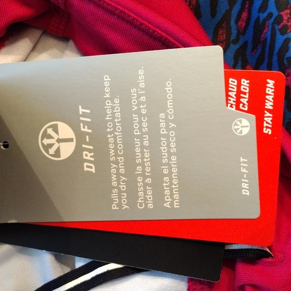 NWT Nike Dri-Fit Racer Leopard Print Capri Leggings, Size XS, Blue/Pink/Black - Picture 7 of 9